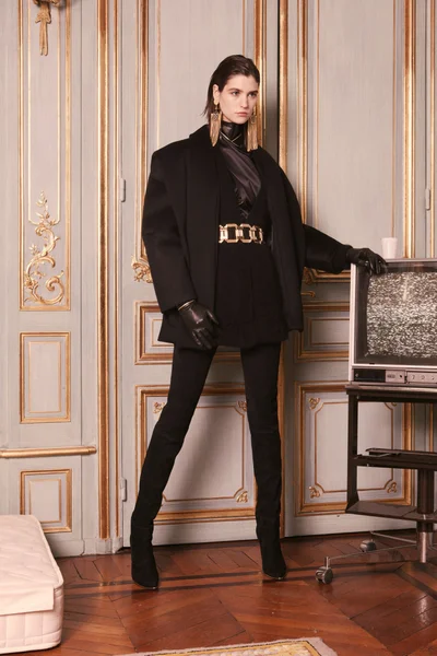 Look 2